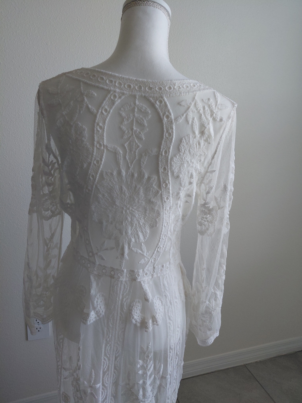 Boho Lace Sheer Maxi Dress in White - Picture 8 of 12